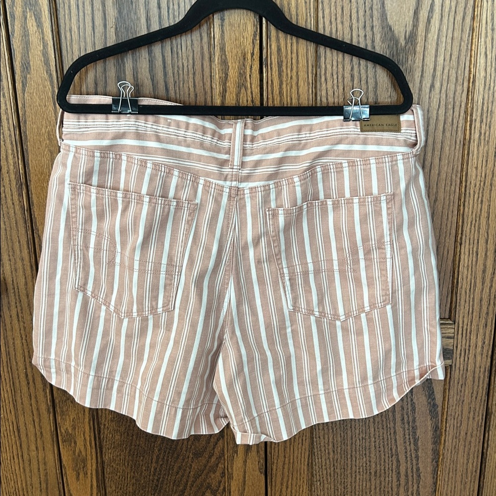 American Eagle Pink Striped Denim Mom Short shorts cotton comfortable jeans 18 - Picture 6 of 8